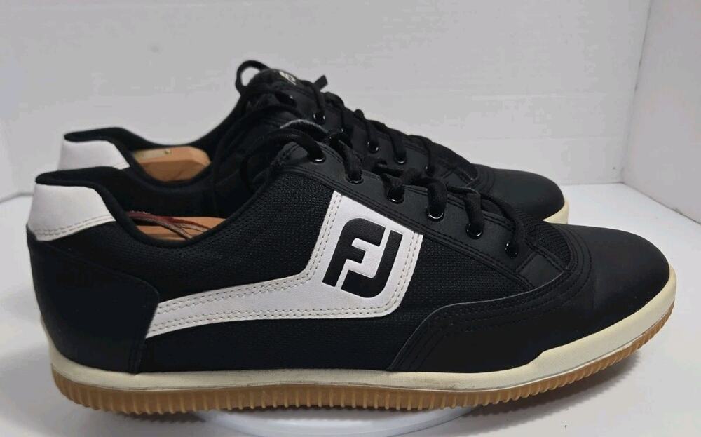 FootJoy Golf Shoes Men’s Black GreenJoys Spikeless Tiger 45382. Size 10.5
